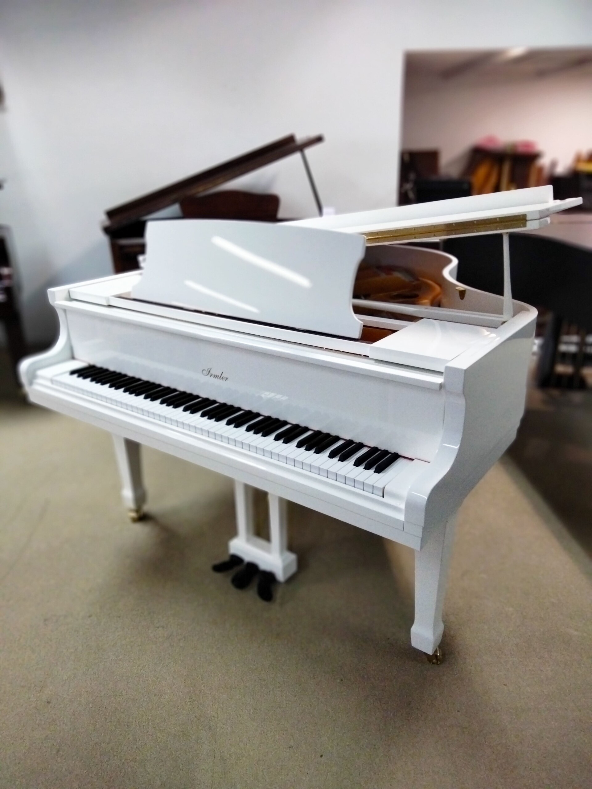 PIANO A QUEUE IRMLER GP 160 BLANC – Image 2