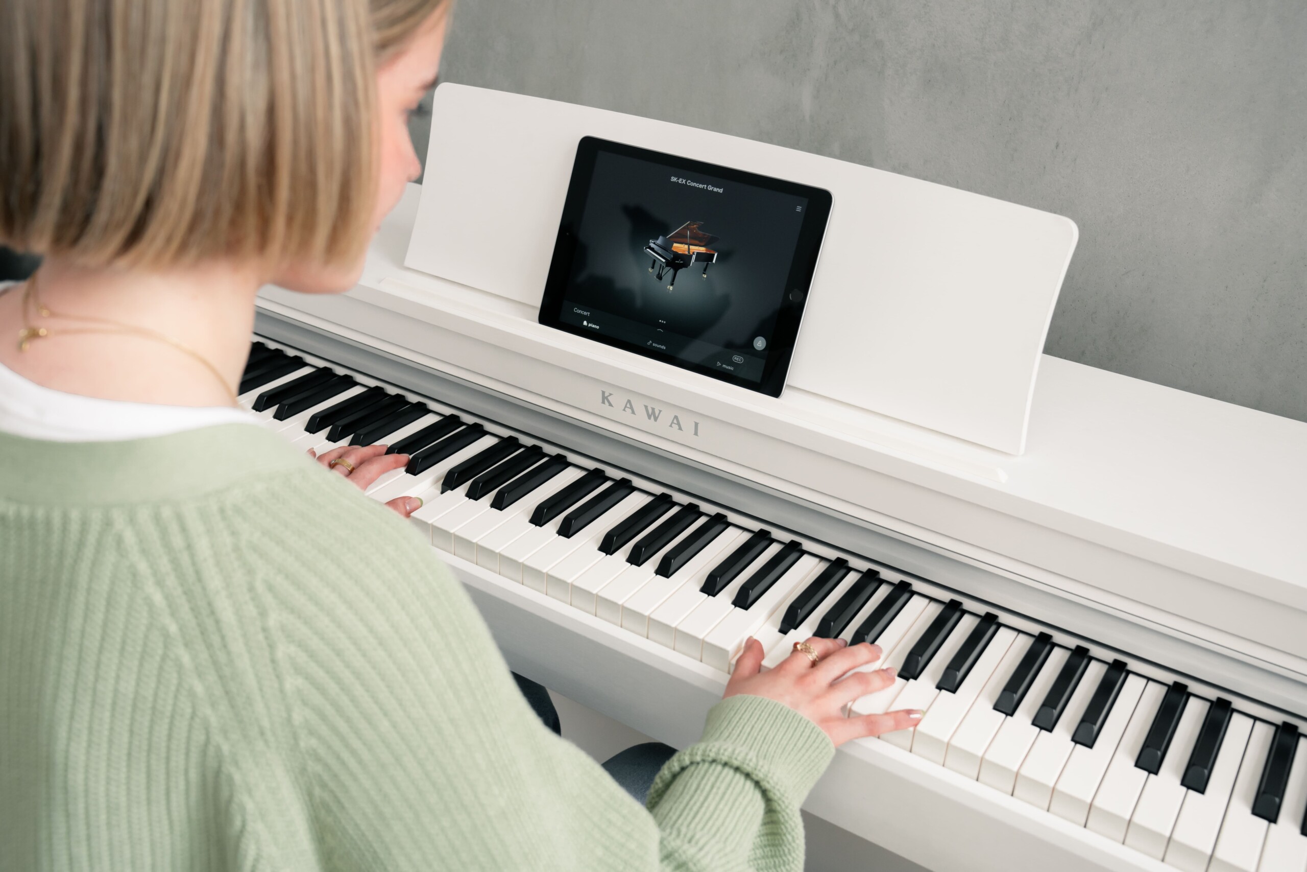 PIANO NUMERIQUE KAWAI CN 201 NOIR – Image 3